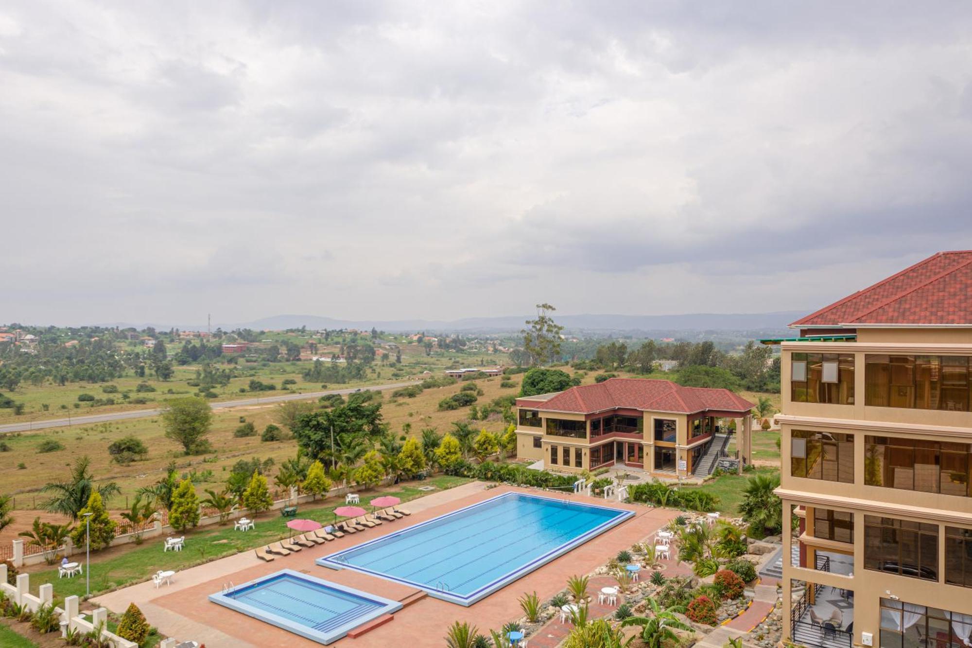 Las Vegas Garden Hotel Mbarara Extérieur photo